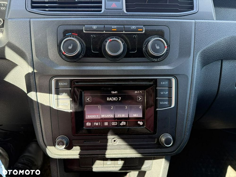 Volkswagen Caddy - 19