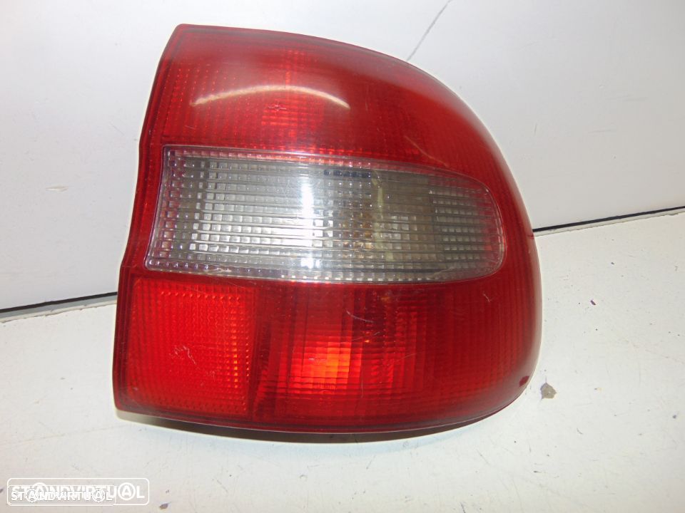 Volvo V40 farolins - 6