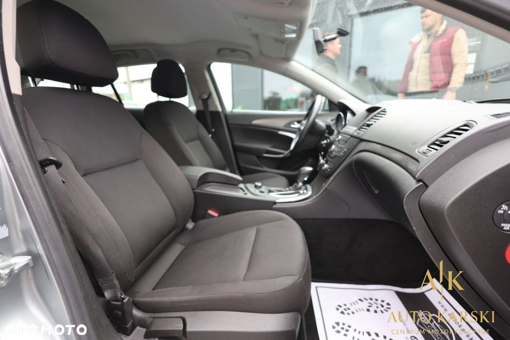Opel Insignia - 36