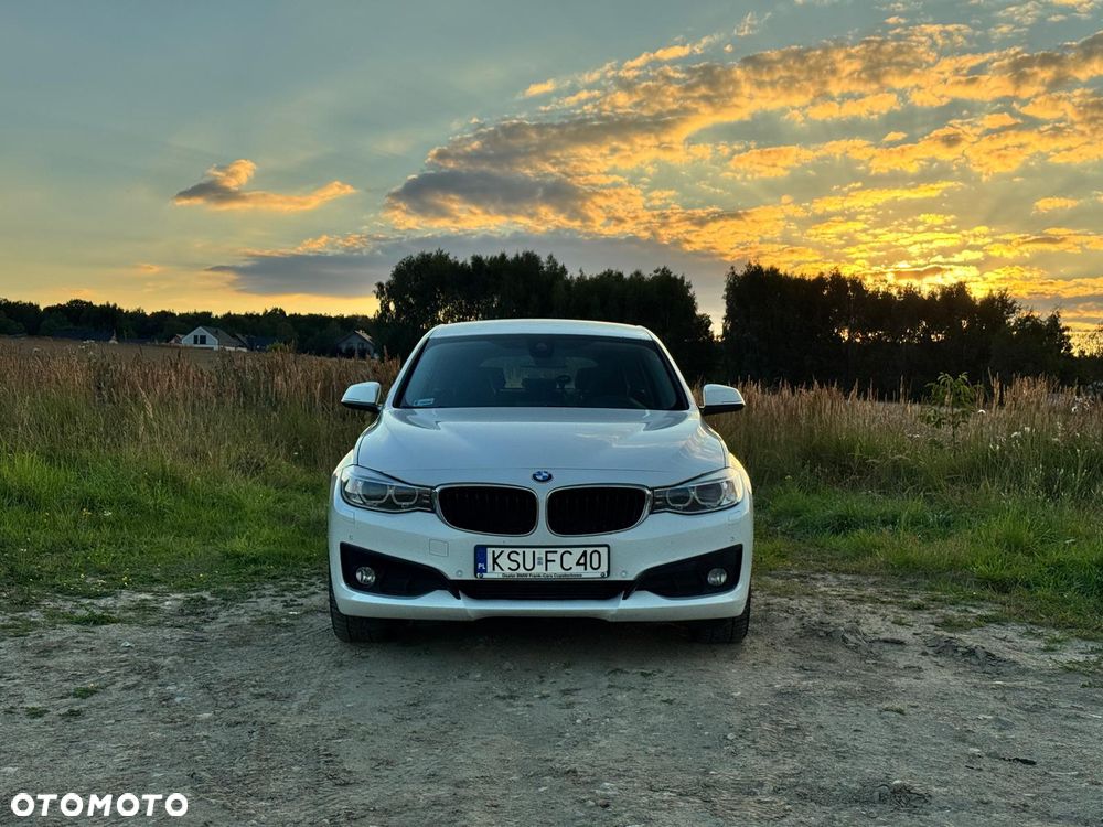 BMW 3GT 318d Sport Line - 1