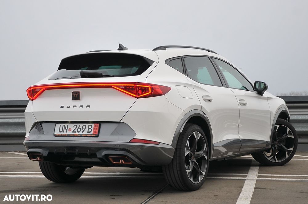 Cupra Formentor 1.4 e-HYBRID PHEV - 3