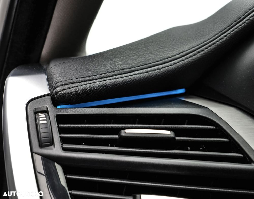 BMW X6 xDrive30d - 27