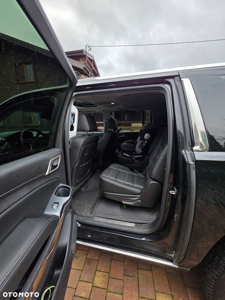 GMC Yukon - 17