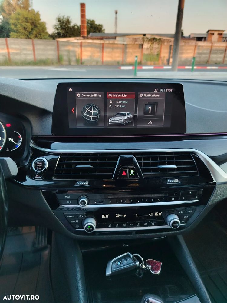 BMW Seria 5 520d xDrive AT - 3