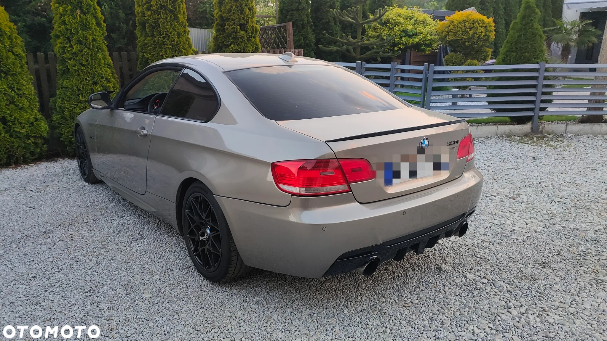 BMW Seria 3 330i xDrive Coupe - 12