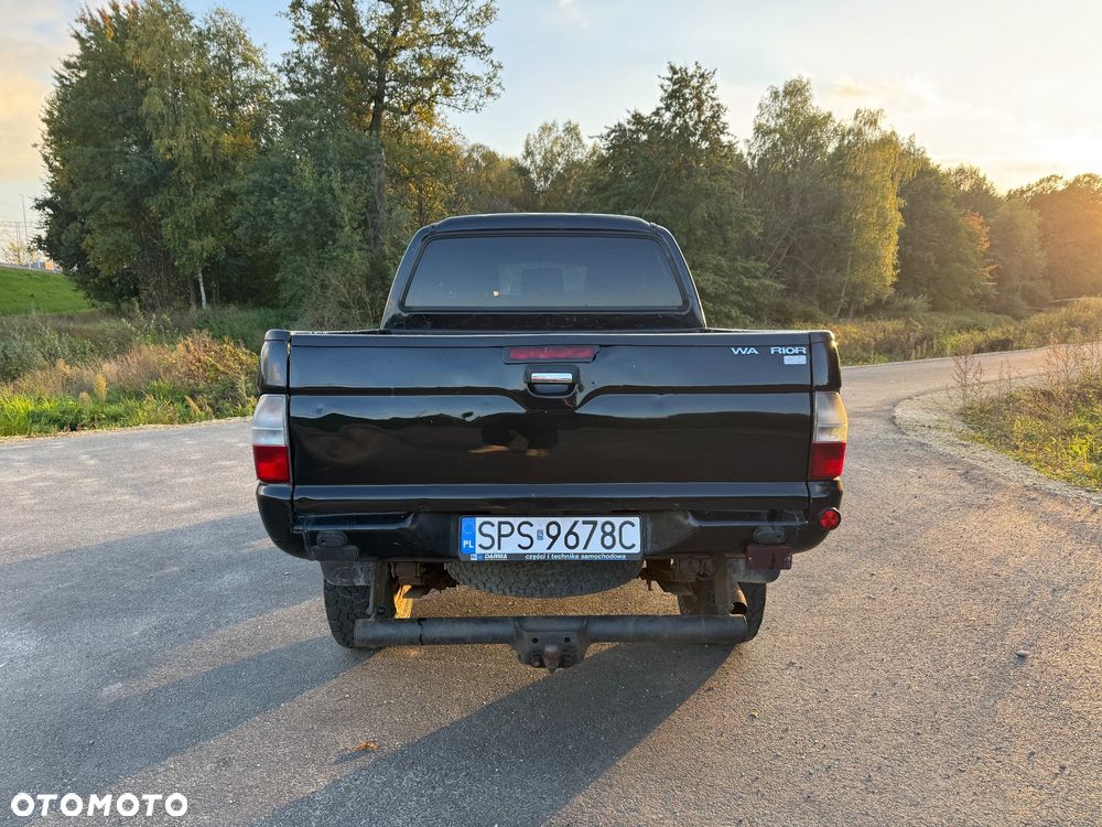 Mitsubishi L200 2001 photo 4