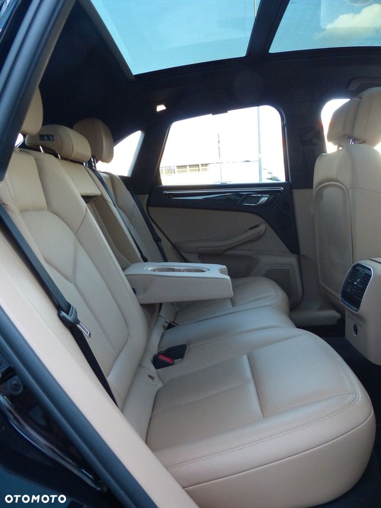 Porsche Macan - 20