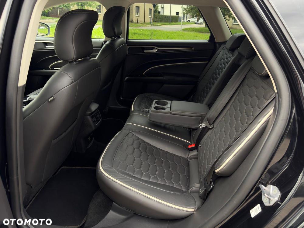 Ford Mondeo SW 2.0 Hybrid Vignale Plus - 9