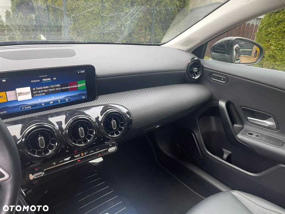 Mercedes-Benz Klasa A 180 d Progressive 8G-DCT - 12