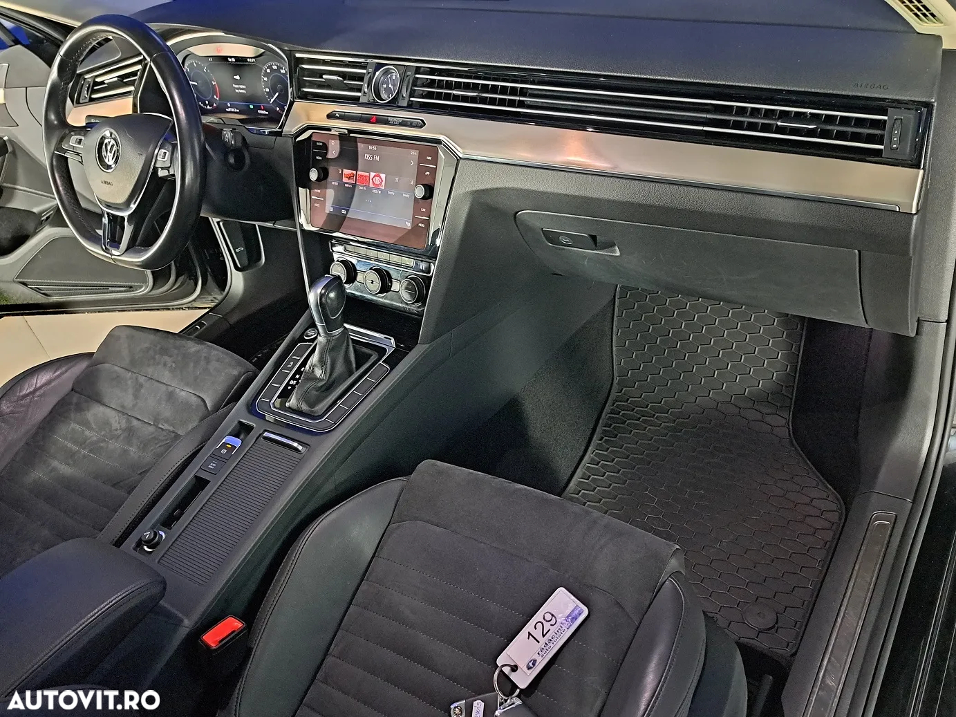 Volkswagen Passat - 19