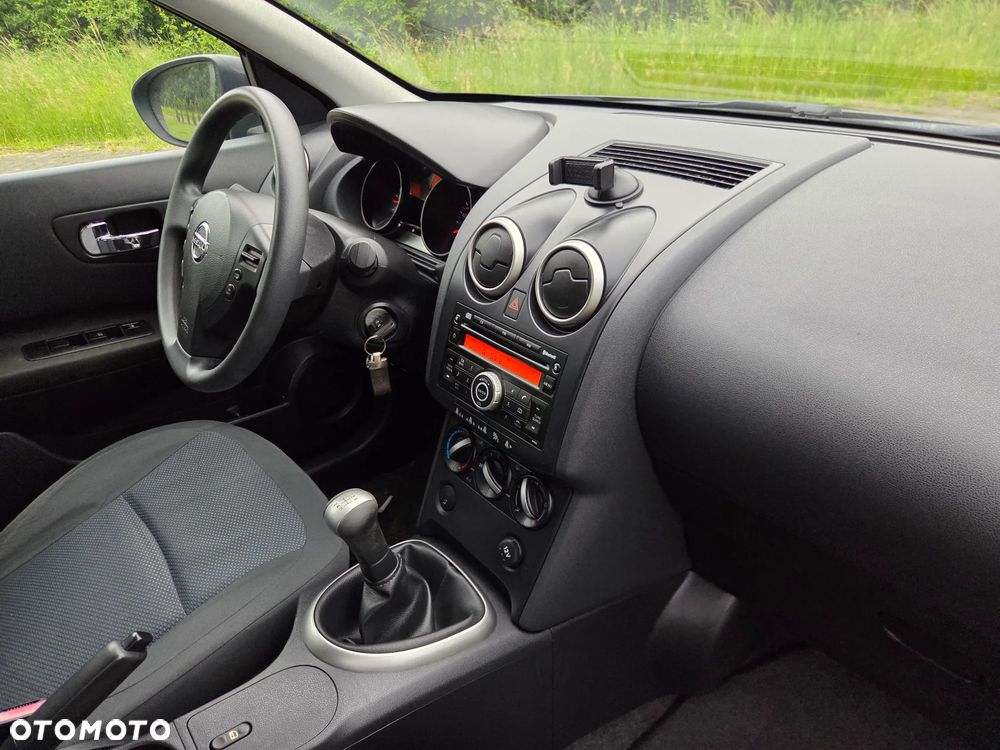 Nissan Qashqai 1.6 Visia - 13