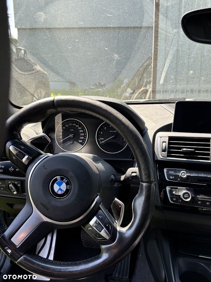 BMW Seria 2 220i M Sport - 8