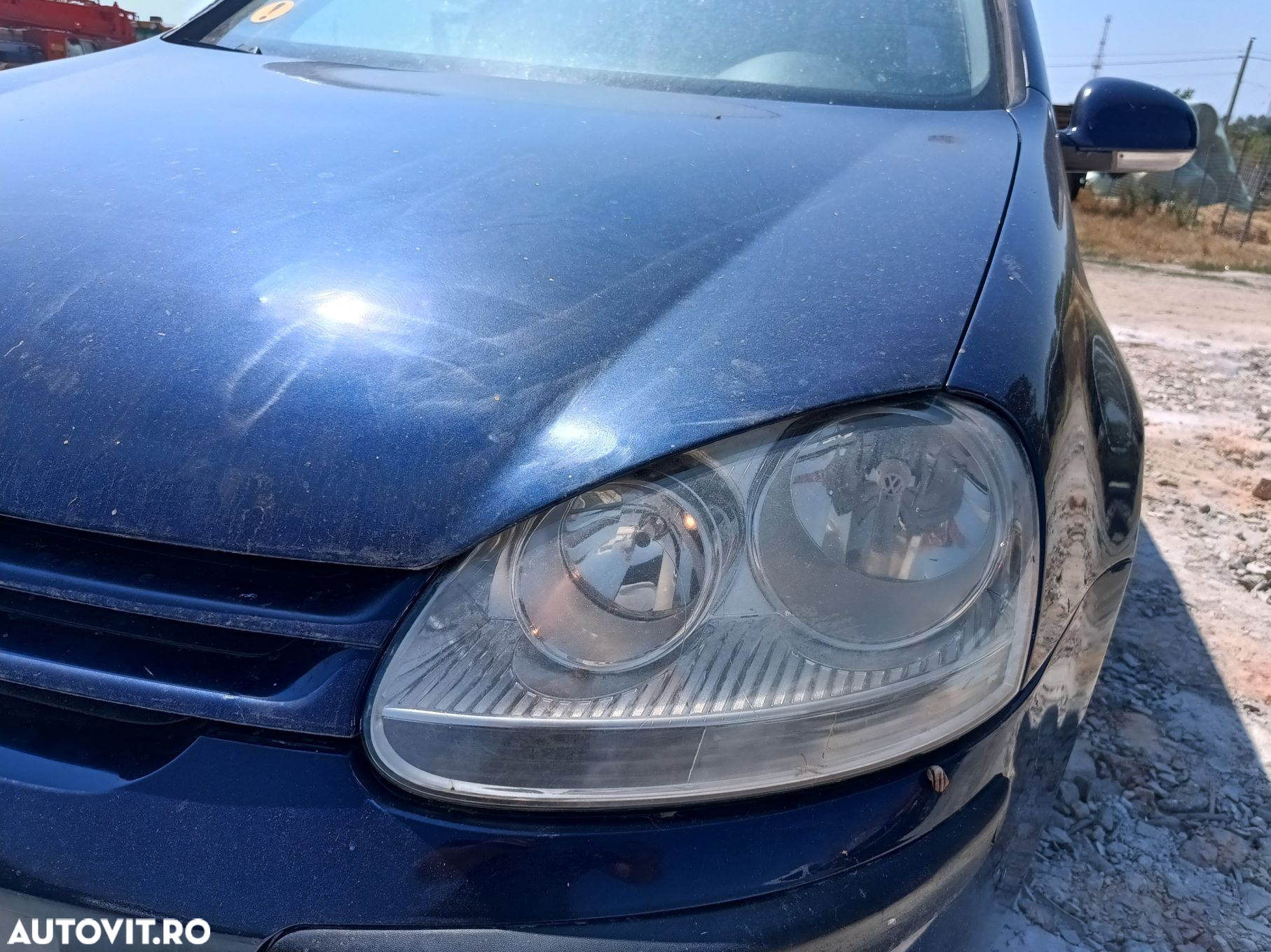 Dezmembrari  VW GOLF 5  2003  > 2009 1.9 TDI Motorina - 5