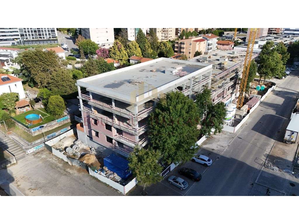 Excelente apartamento T2+1 - Ultimo piso - Maia - Grande imagem: 4/23