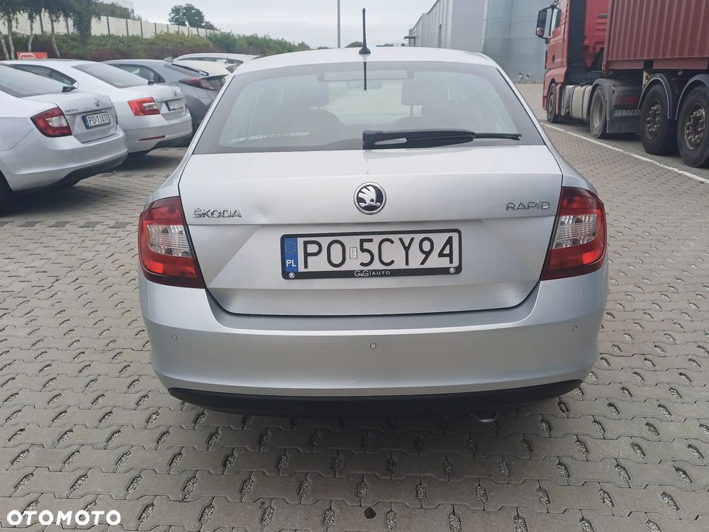 Skoda RAPID 1.6 TDI DPF Clever - 3