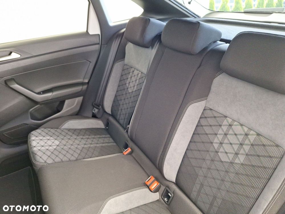Volkswagen Taigo - 16