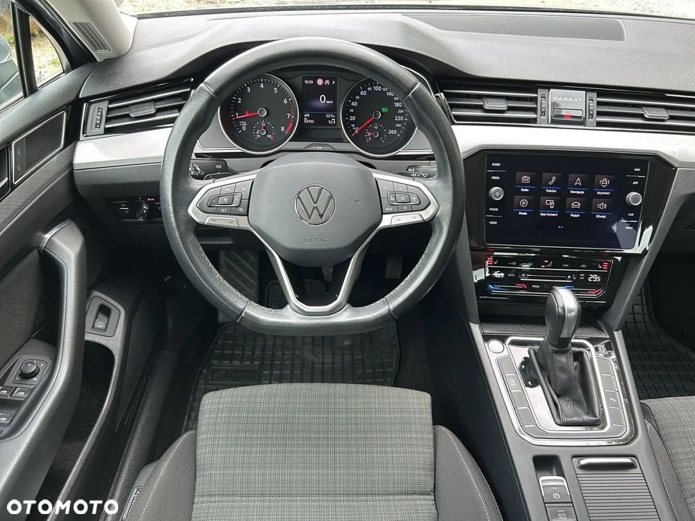 Volkswagen Passat 2.0 TSI Business DSG - 7