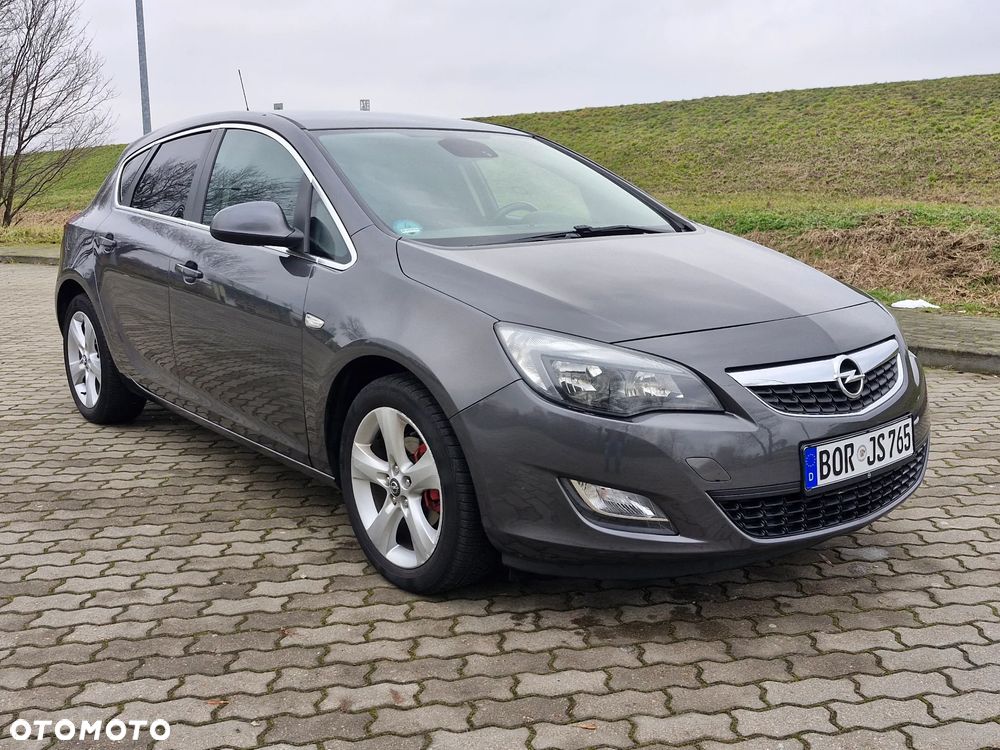 Opel Astra 1.4 T Cosmo - 27