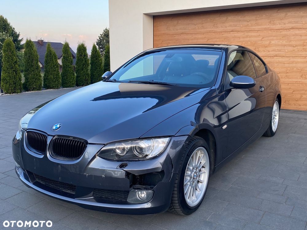 BMW Seria 3 320i M Sport Edition - 22
