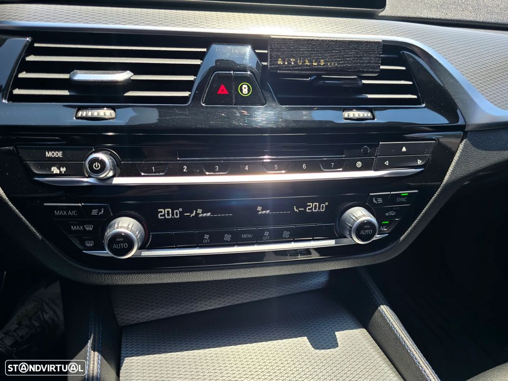 BMW 620 Gran Turismo d Pack M - 20