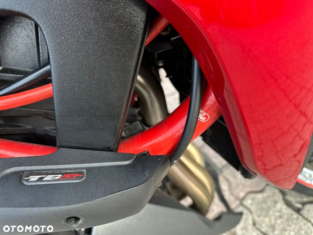 Suzuki GSX 1000 - 21