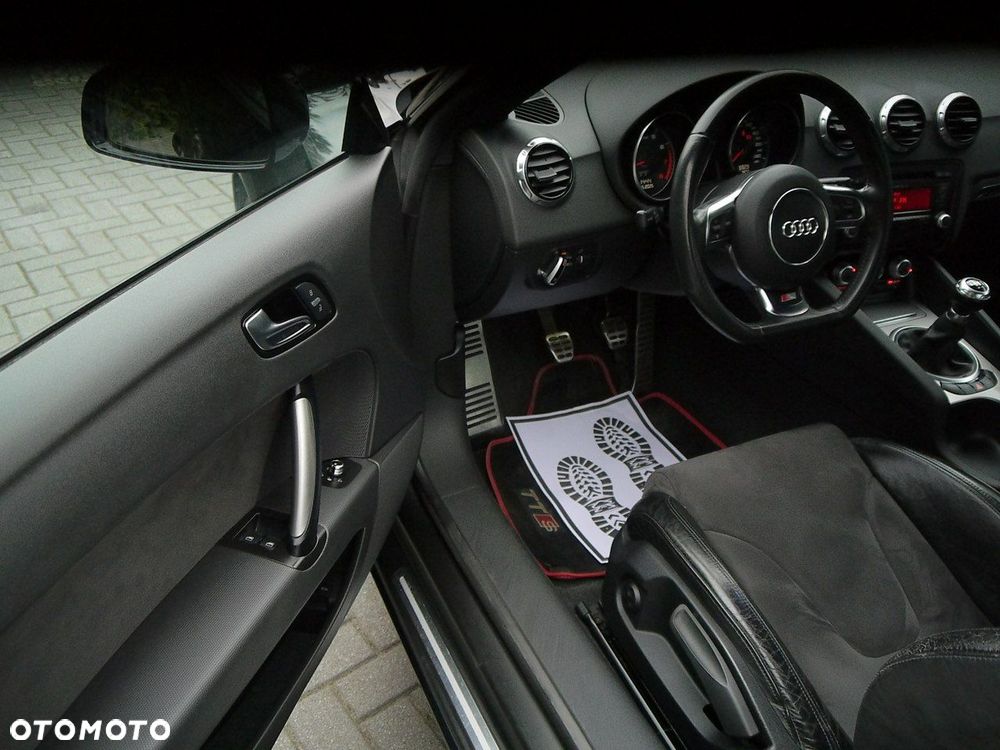 Audi TT Coupé - 29