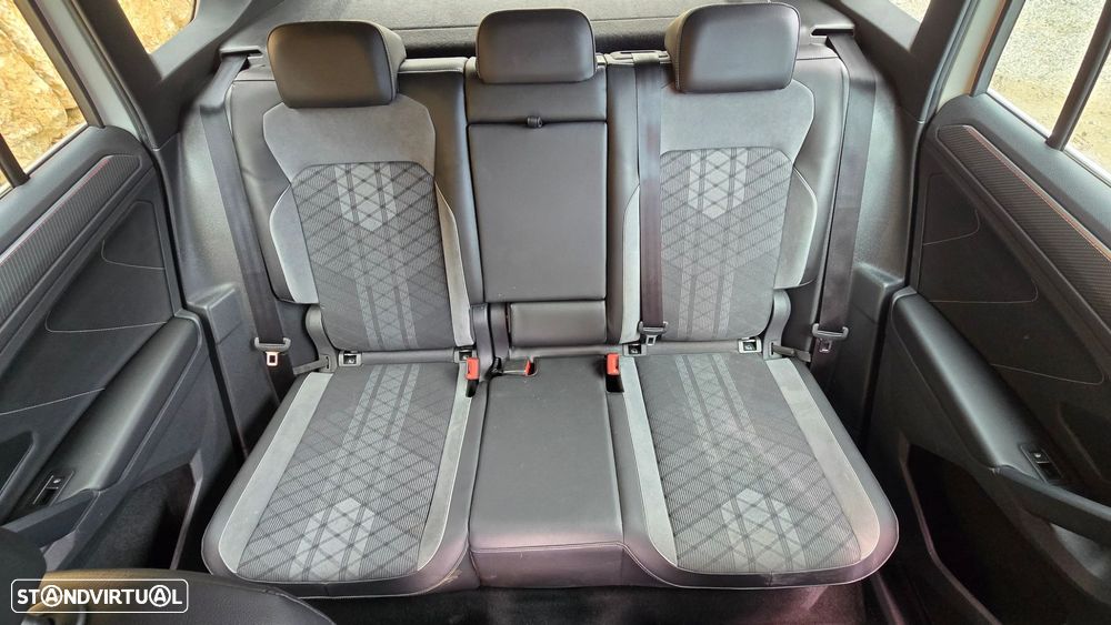 VW Tiguan 1.4 TSI eHybrid R-Line DSG - 54