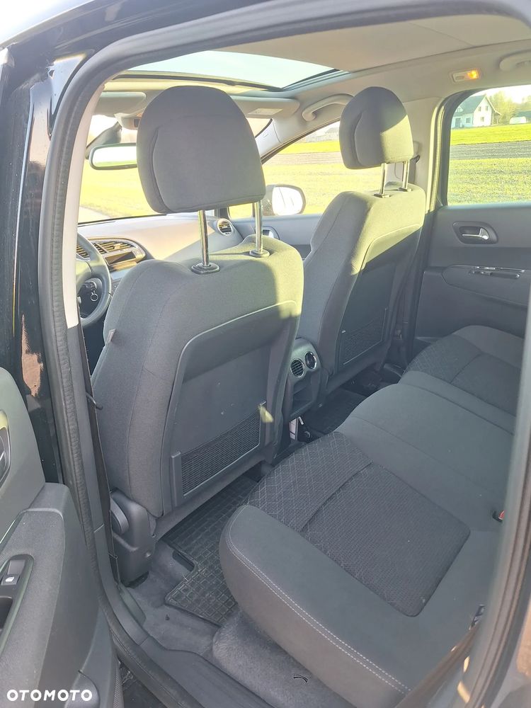 Peugeot 3008 HDi 115 Access - 11