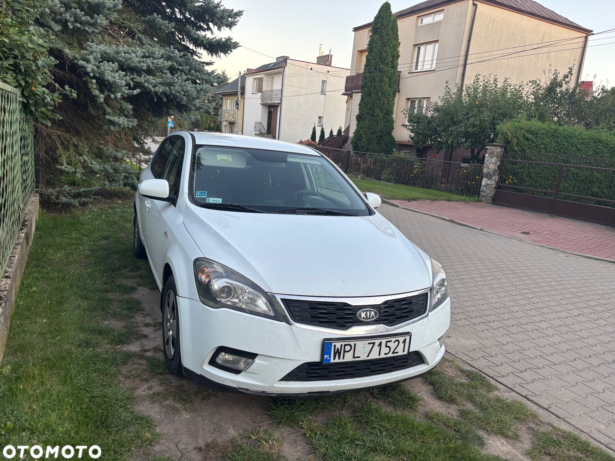 Kia Ceed Cee'd 1.6 Crdi Comfort - 1