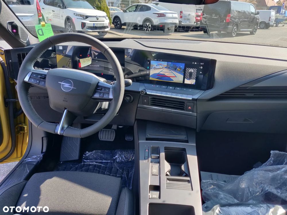 Opel Astra 1.2 T mHEV Ultimate S&S eDTC - 9