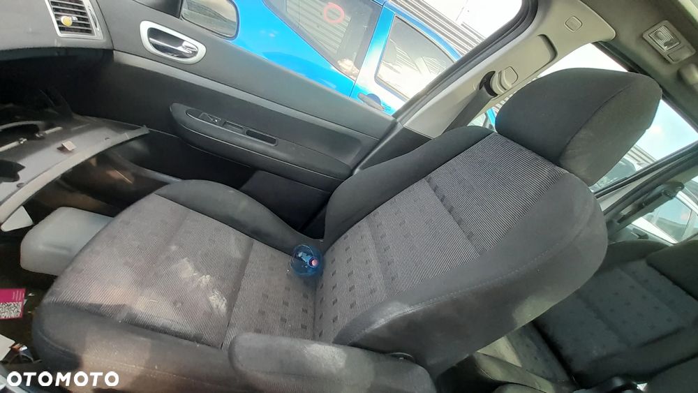 PEUGEOT 307 FOTEL PRAWY PASAŻERA PRZEDNI PRZÓD nr. 19/3 - 1