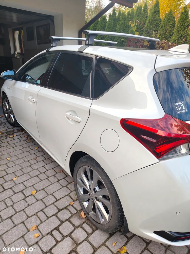 Toyota Auris - 2