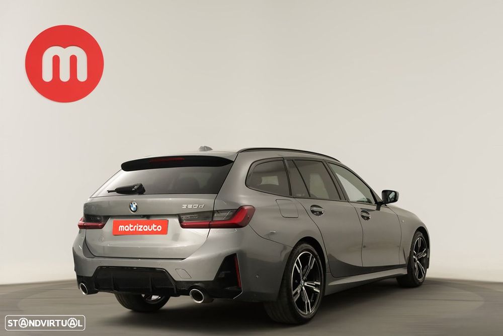 BMW 320 d Pack Desportivo M Auto - 4