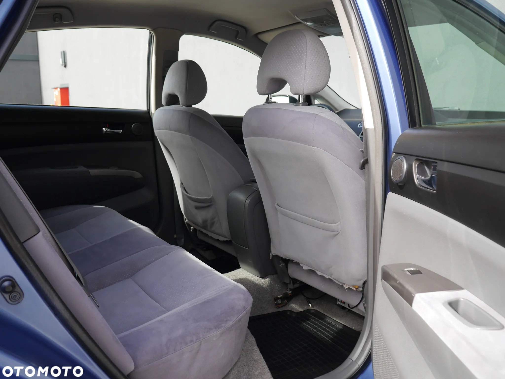 Toyota Prius 1.5 VVT-i Sol - 27