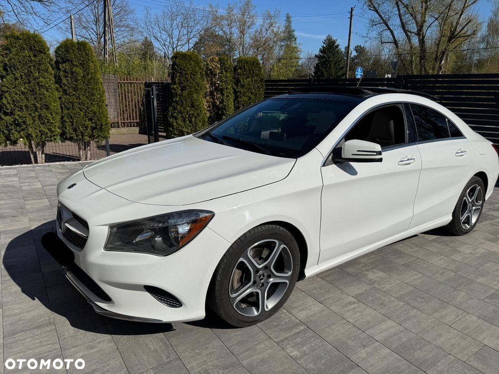 Mercedes-Benz CLA 250 4Matic 7G-DCT Sport - 2