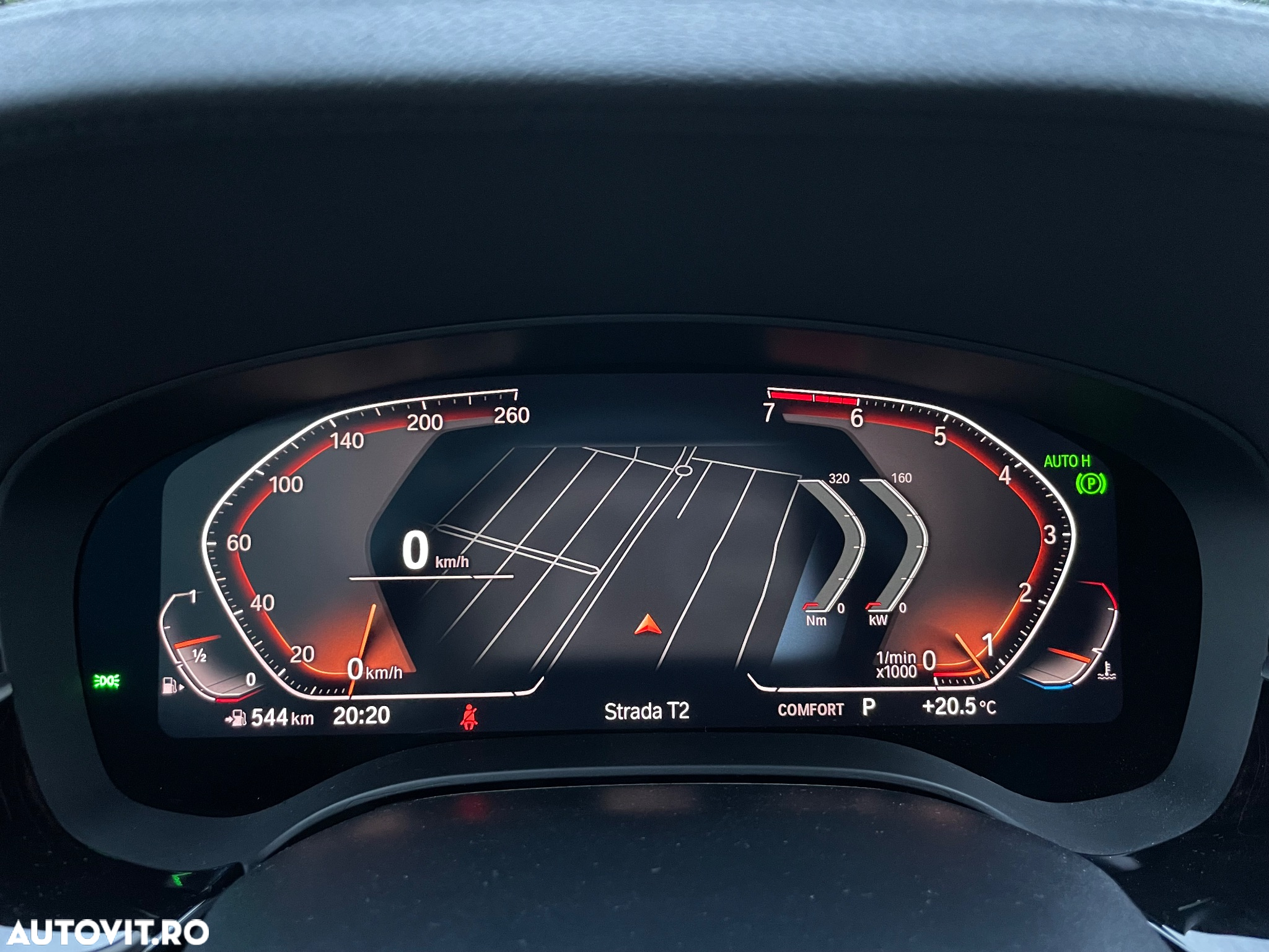 BMW Seria 5 520i AT - 23
