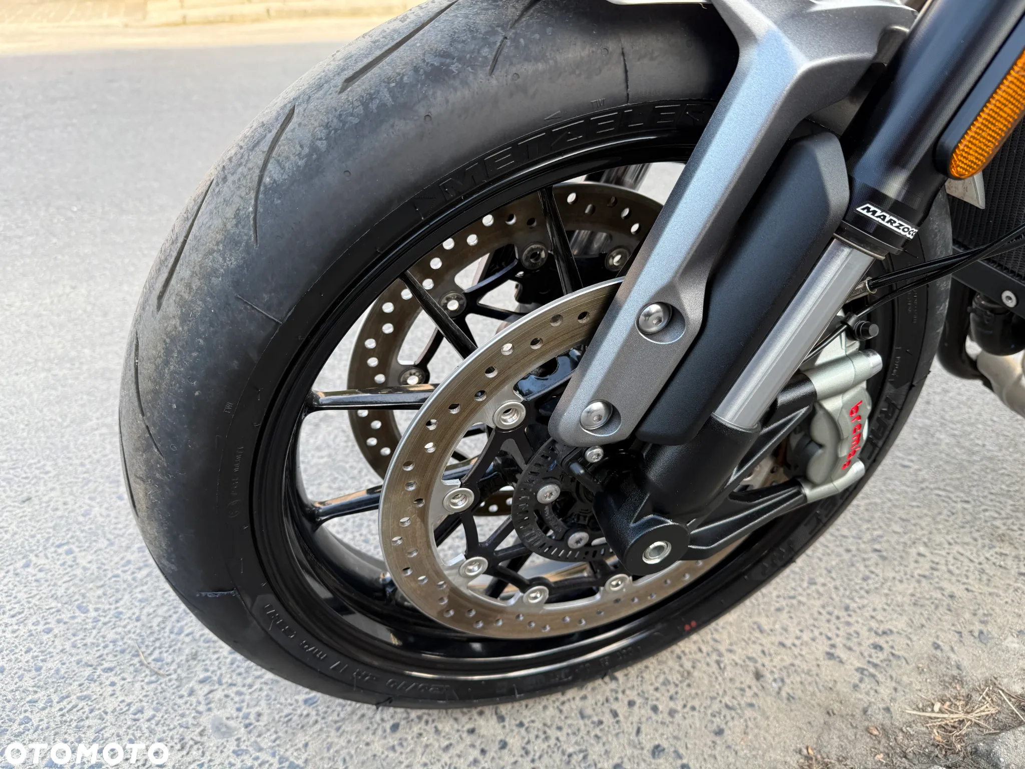 Triumph Speed Twin - 17