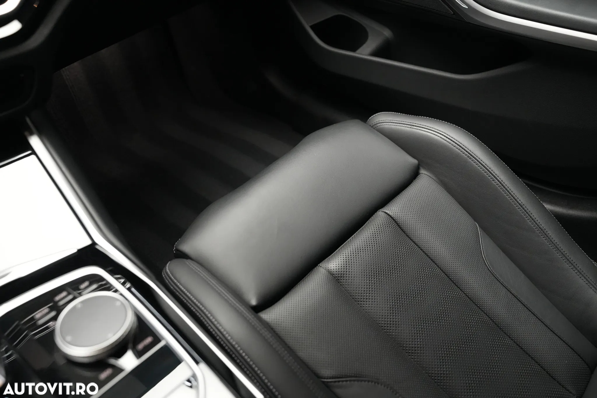 BMW M3 Competition M xDrive - 18