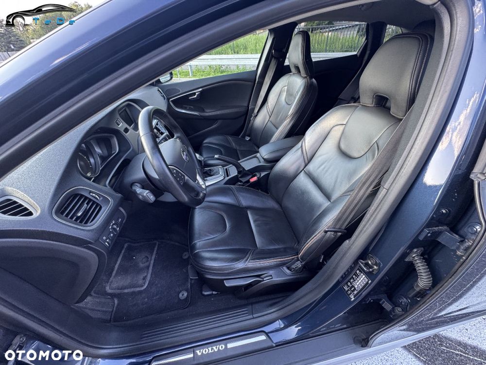 Volvo V40 Cross Country D3 Summum - 20