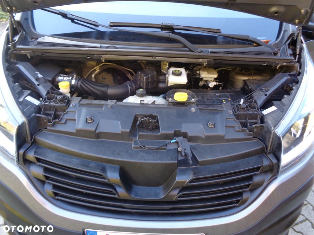 Renault trafic - 22