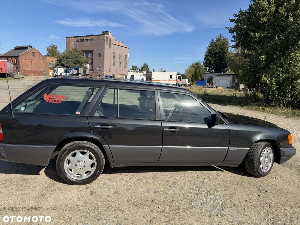 Mercedes-Benz W124 (1984-1993) - 2