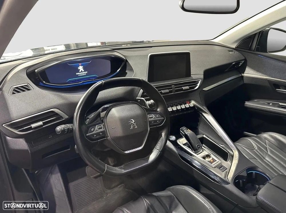 Peugeot 5008 1.2 PureTech Allure EAT8 - 4