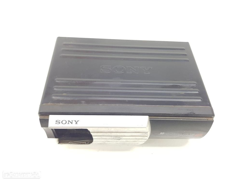 MÓDULO ELETRÓNICO TOYOTA LAND CRUISER J9 - 1