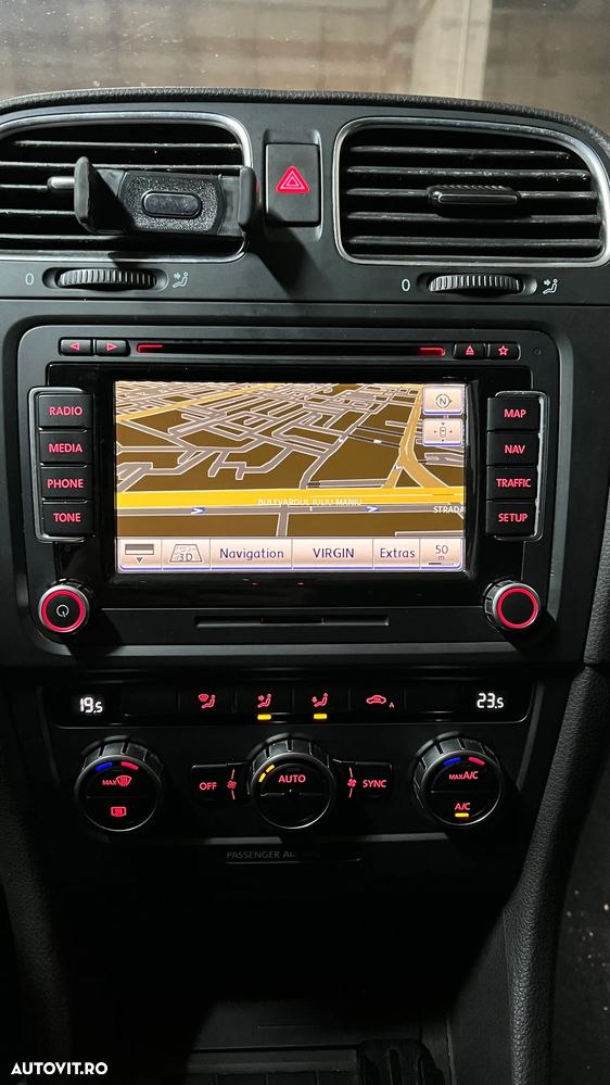 Volkswagen Golf 1.4 TSI Highline - 9