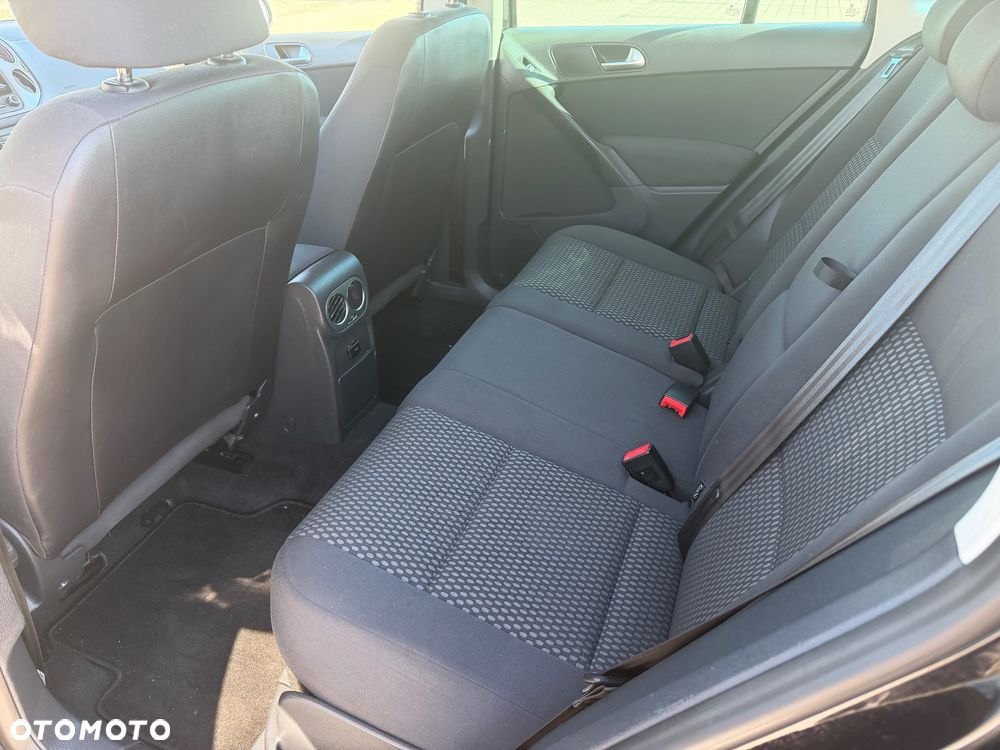 Volkswagen Tiguan - 20