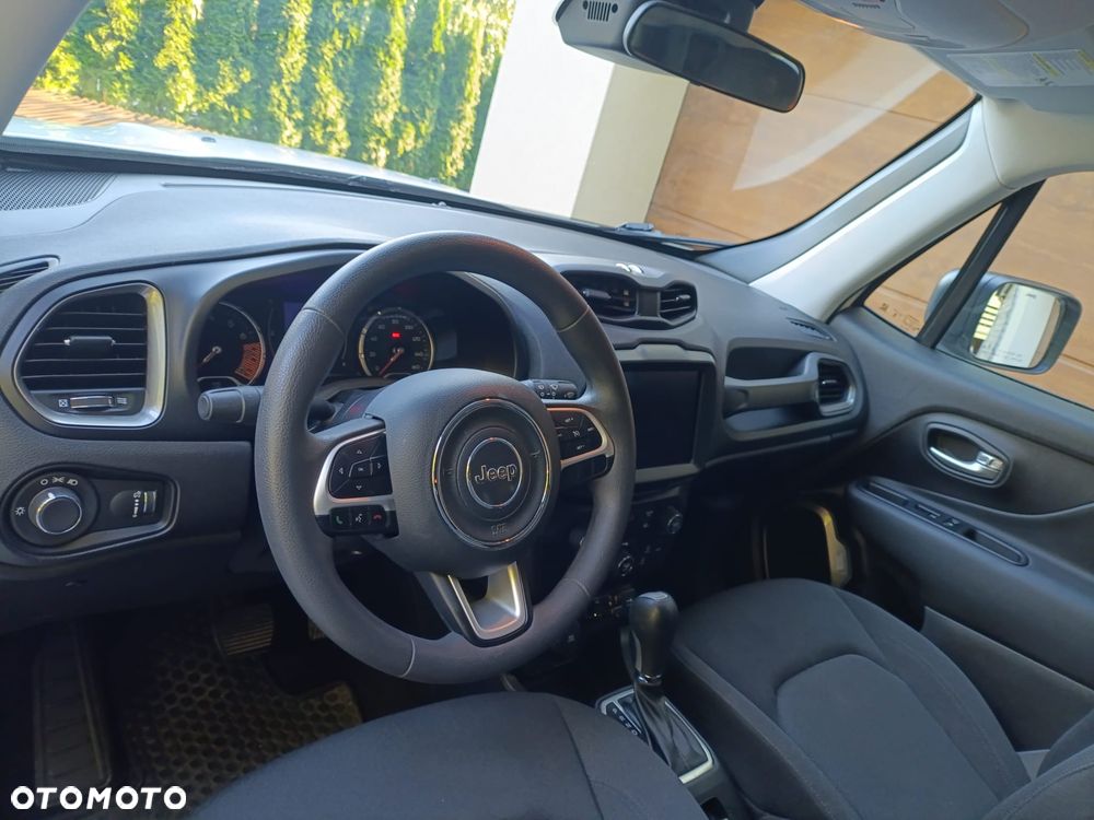 Jeep Renegade - 21