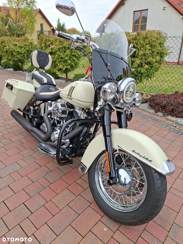 Harley-Davidson Softail Heritage Classic - 4