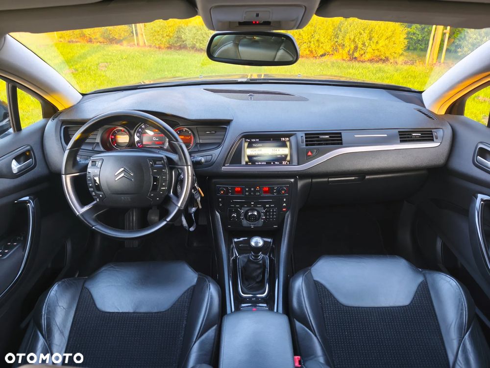 Citroën C5 Tourer HDi 140 FAP Exclusive - 23