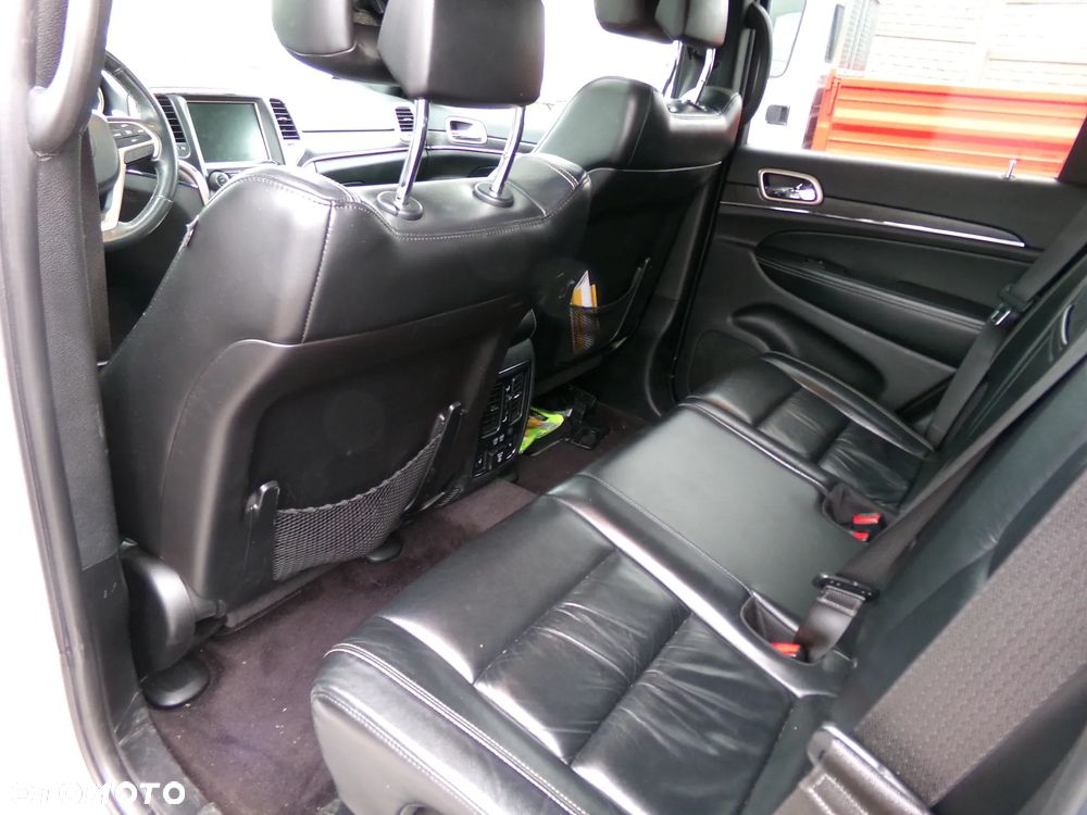 Jeep Grand Cherokee 3.6 V6 Overland Summit - 12