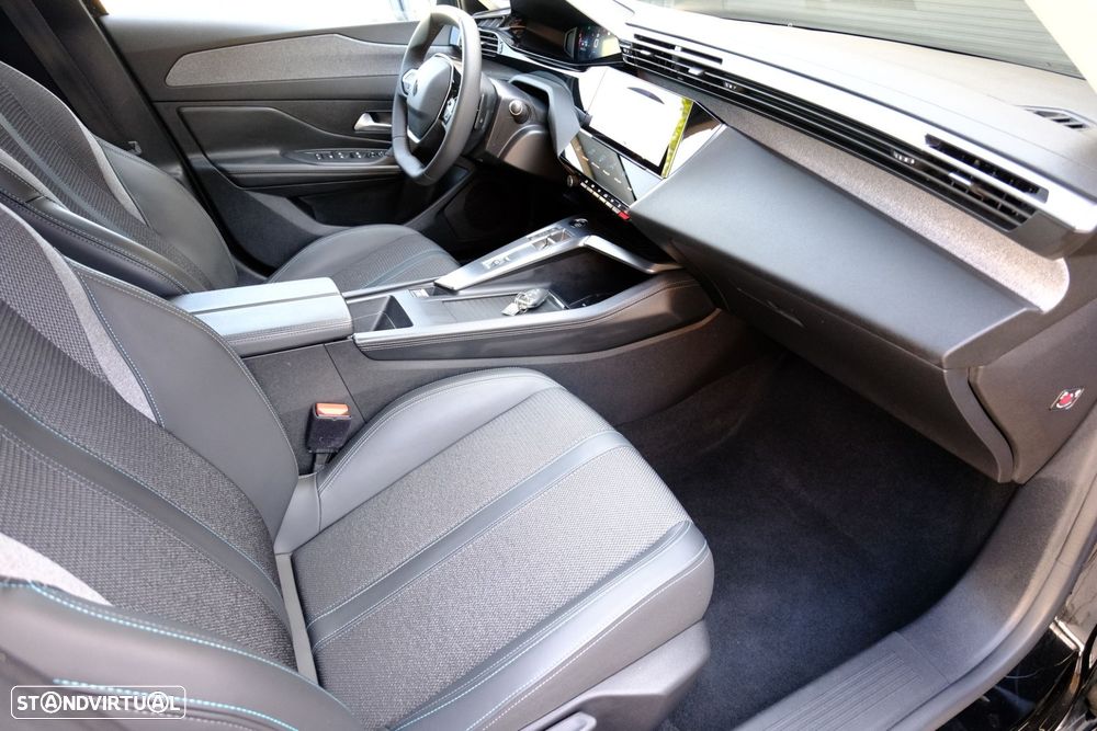 Peugeot 308 1.2 PureTech Allure Pack EAT8 - 12